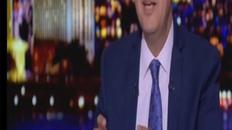 عمرو اديب ..الاخوان تروج للشائعات بتحريض من اجهزة مخابرات كبرى تريد زعزعة الاستقرار