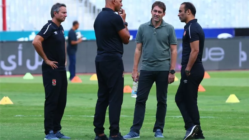 فايلر يفاجىء الجماهير باستبعاد 3 نجوم من لقاء كانو سبورت