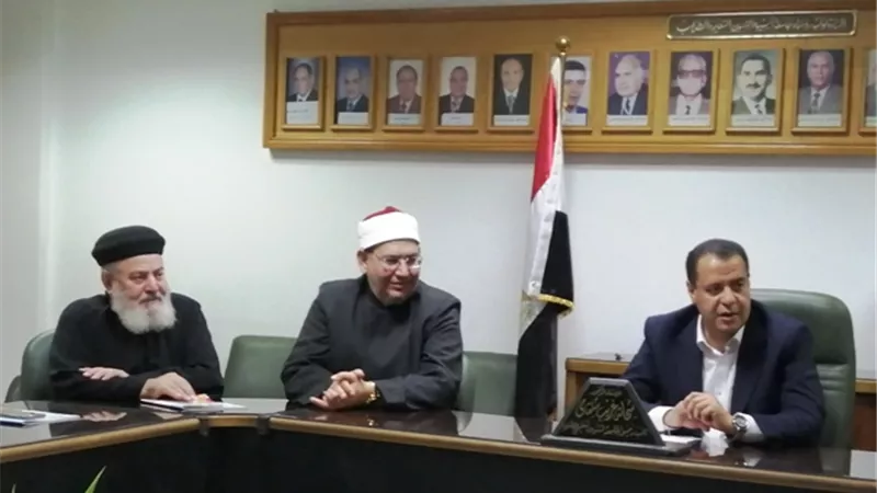 منسق بيت العائلة المصرية يلتقى نائب رئيس جامعة أسيوط لبحث اوجه التعاون بالصور