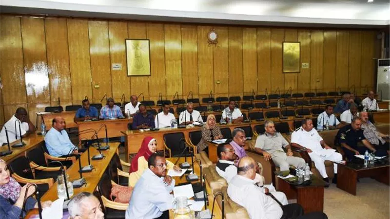 محافظ أسوان يوجه للإستعداد المبكر لمهرجان تعامد الشمس على معبدى أبو سمبل