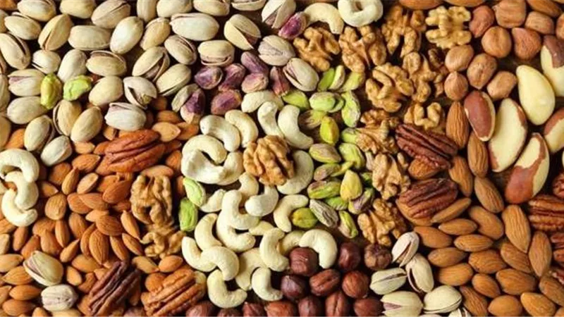 دراسة جديدة..المكسرات تقضى على السمنة