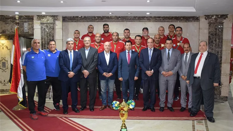 وزيرالرياضة يكرم منتخب الكرة الطائرة جلوس