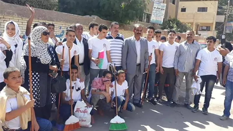 مدينتى نظيفه مشروع خدمه عامه لطلاب الواسطى