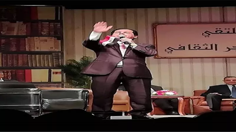 عبد الرازق دسوقى يشارك في اللقاء الشهري لملتقى الهناجر الثقافي