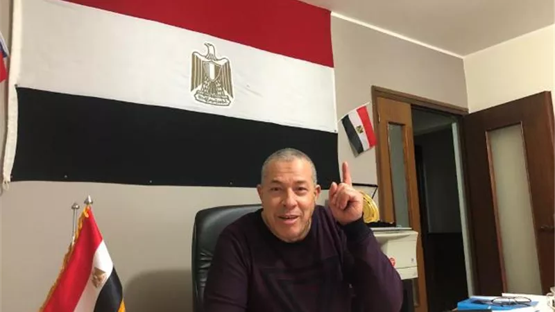 صالح فرهود من فرنسا: حافظوا على مصر واحنا معاكم