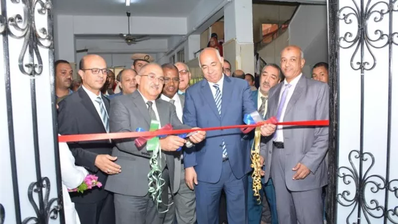 رئيس جامعة أسيوط ومدير الأمن يفتتحان أول وحدة جهازPet-CT للكشف على الخلايا السرطانية فى جامعات الصعيد