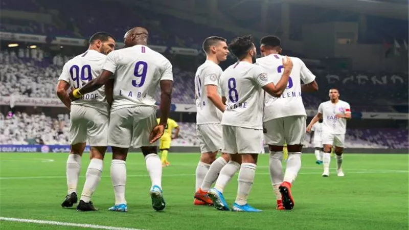 الدورى الإماراتى.. العين يتغلب على الوصل بثلاثية