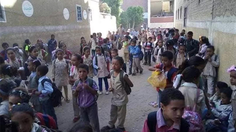 استبعاد مدير مدرسه النصر من منصبه يوقف الدراسه