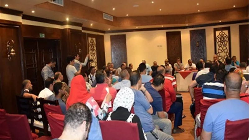 بالصور.. عاشور يترأس جلسة المقترحات الخاصة بتوصيات لجان مؤتمر المحامين السنوى