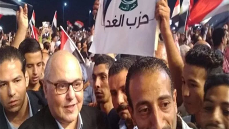 موسى مصطفي موسى يشارك في فعاليات دعم الدوله ورفض الفوضي