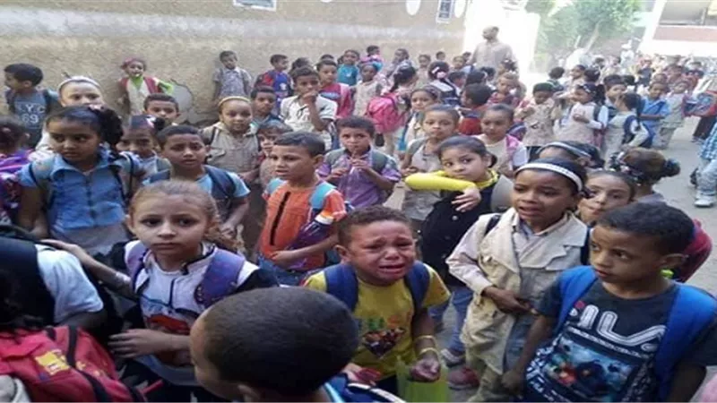 إستبعاد مدير مدرسه النصر من منصبه يوقف الدراسه