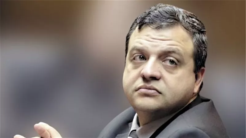 الإبراشي عن الإخوان: يدعون الوطنية وهم يتاجرون فى الآثار