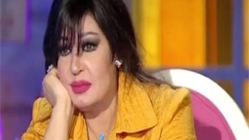 فيفى عبده : اختى بالعناية المركزة في حالة حرجة
