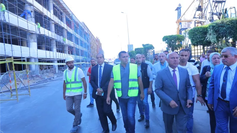 تفقد المشروعات الجديدة بميناء الإسكندرية