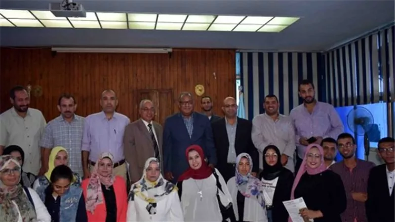مياه سوهاج تُكرم 291 طالبا جامعيا لاجتيازهم برنامج التدريب الصيفي