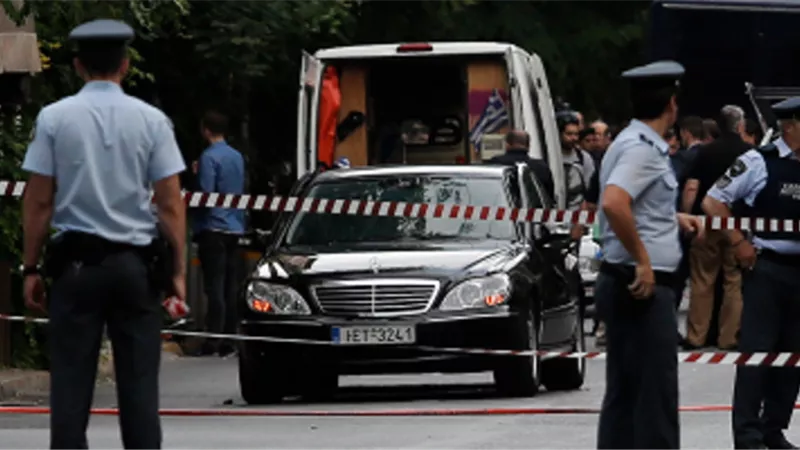 مصرع وإصابة 5 مهاجرين غير شرعيين فى حادث تصادم باليونان