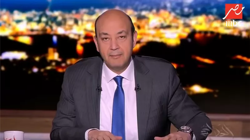 عمرو أديب مهاجما قناة الجزيرة: 
