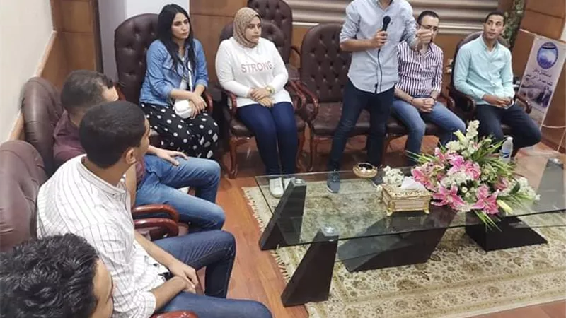 فتح قنوات شرعية للإستماع لرؤية شباب مستقبل وطن للأحداث الأخيرة