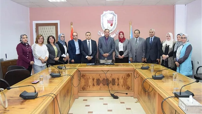 بروتوكول بين جامعة سوهاج و سيدات الاعمال لتطوير الصناعات التقليدية