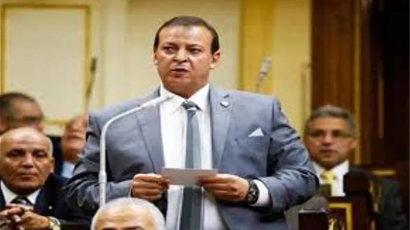 النائب حسين أبو جاد : ارتياح كبير لدى الرأى العام بالتوجه الرئاسى بتحسين الأحوال المادية والمعيشية للائمة والدعاة