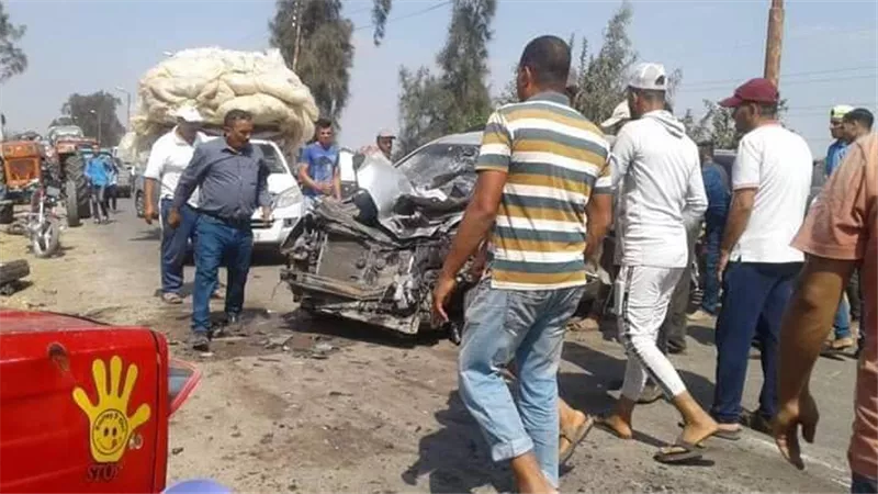 مصرع شخص في تصادم ملاكي مع جرار زراعي بالدقهلية