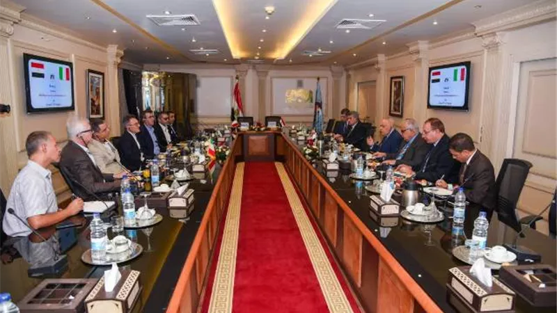 التراس يؤكد: أهمية المشاركة في إقامة صناعة وطنية لماكينات الرخام