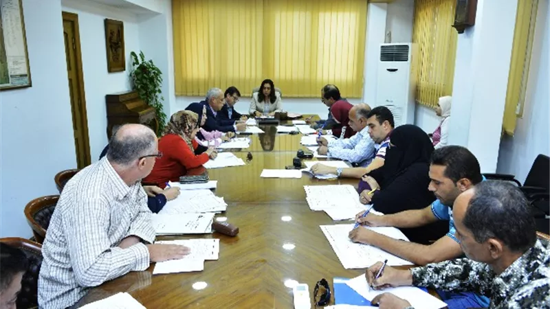 برئاسة محافظ دمياط: عقد إجتماع لجنة صندوق تمويل مشروعات الإسكان الاقتصادى