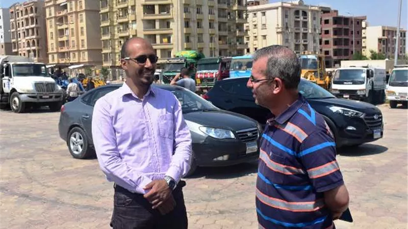 الغيطى: بدء أعمال شركة جديدة لنظافة القطاع الغربى بمدينة الشروق بالصور