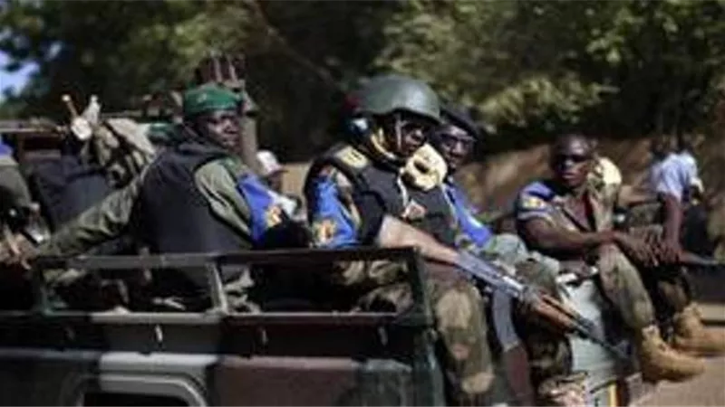 مالي.. مقتل 25 جندياً وفقْد 60 في معارك مستمرة مع الجهاديين