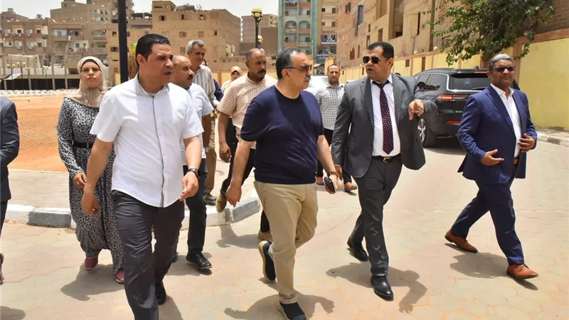 محافظ أسيوط يوجه بسرعة استكمال المشروعات وتفعيل دور المؤسسات