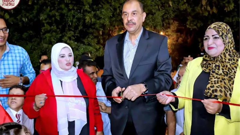 سراج يفتتح تطوير بوابة مدخل مركز ومدينة سوهاج البحري