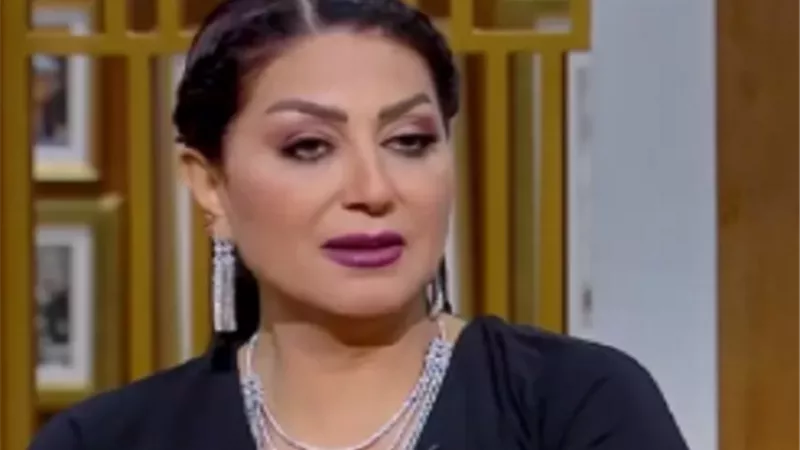 وفاء عامر توجه رسالة للزعيم وعبلة كامل بعد تصدرهما التريند