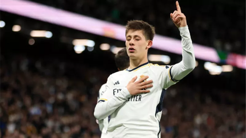 نجم ريال مدريد يتصدر التشكيل المثالى فى ربع نهائى مونديال الأندية