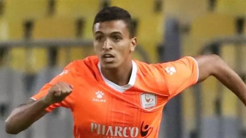 مقابل 35 مليون..ياسين مرعي مدافع فاركو يوقع للأهلي 5 مواسم