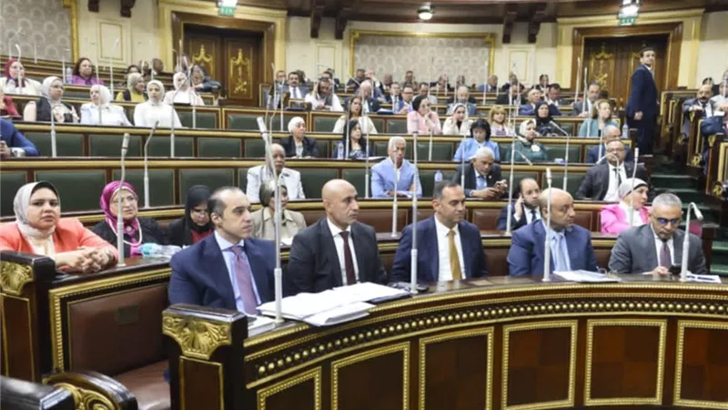 عبد اللطيف: القانون الجديد يعكس وعي الأسر المصرية ويدعم طموحات أبنائنا