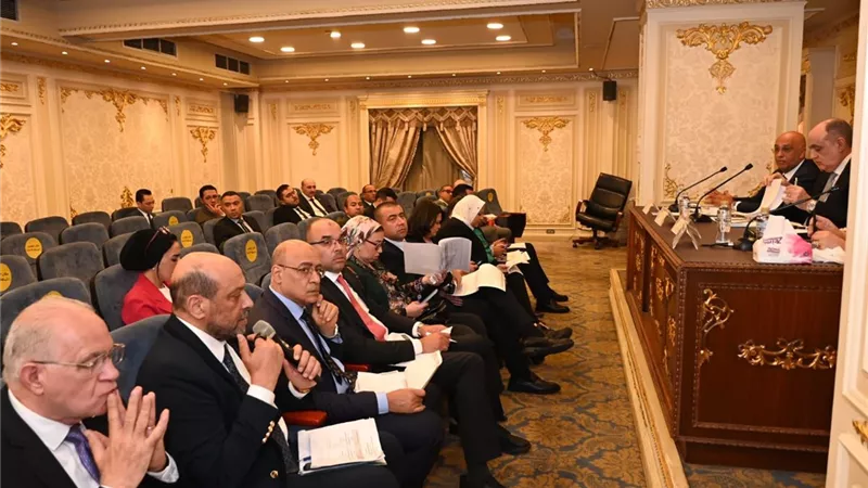 رحمي: حوافز جديدة لدعم المشروعات الصغيرة والمتوسطة