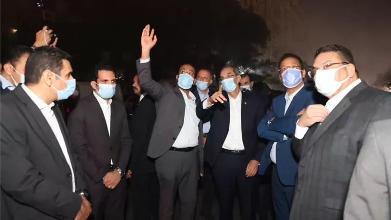 طلعت يتفقد مبنى سنترال رمسيس ويتابع جهود استعادة خدمات الاتصالات