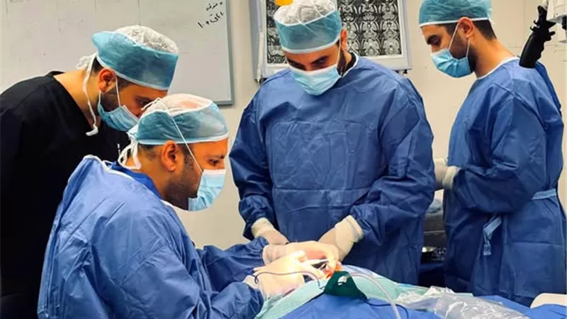 محافظ الإسماعيلية يشيد بنجاح عمليات زراعة القوقعة بالمجمع الطبي