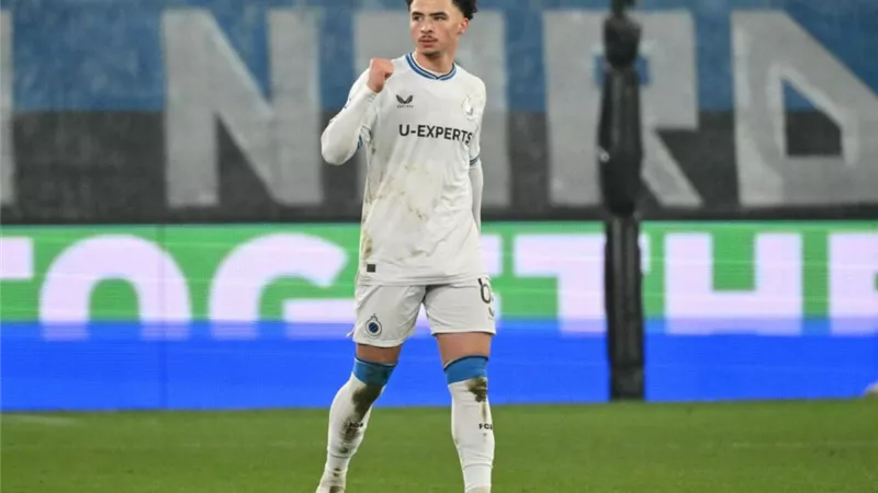 المغربى شمس الدين طالبي ينتقل إلى الدوري الإنجليزي