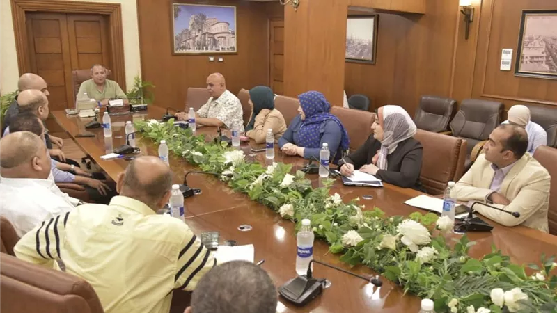 تطوير منطقة العرب التاريخية بقلب بورسعيد دون الأضرار بالمحال التجارية