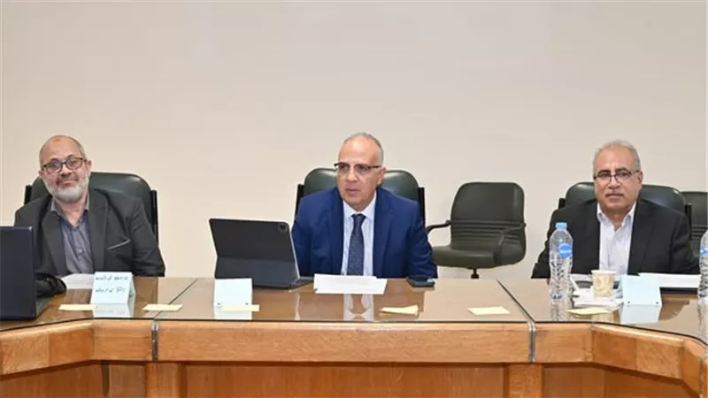 وزير الري:تعزيز الاستفادة من الحلول العلمية لمواجهة تحديات تغير المناخ