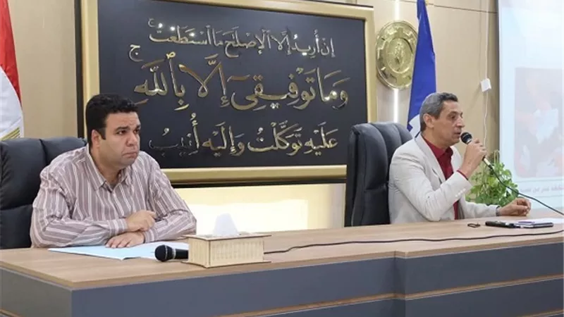 محافظة السويس والمعهد القومي لعلوم البحار يبحثان سبل التعاون