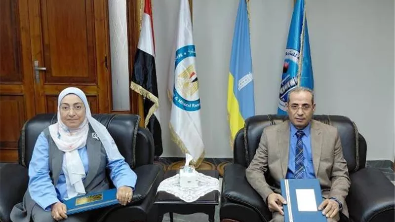 الإسكندرية والقاهرة لتكرير البترول توقعان مذكرة تفاهم لتحسين الأداء