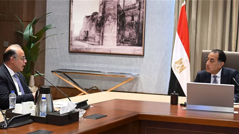 مدبولي يلتقي رئيس الرقابة المالية لاستعراض عدد من ملفات الهيئة