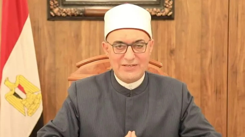 المفتي يهنئ وزير المالية لفوزه بجائزة أفضل وزير مالي في إفريقيا