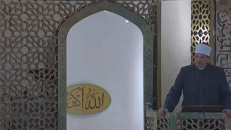 الحديدي: الفُرقة أخطر ما يهدد جسد الأمة.. والاعتصام صمام الأمان