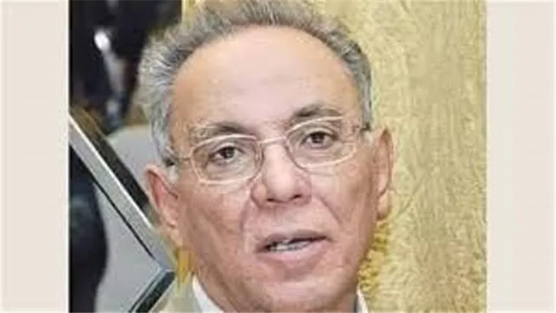 المفتي ينعى الدكتور رفعت العوضي عضو مجمع البحوث الإسلامية
