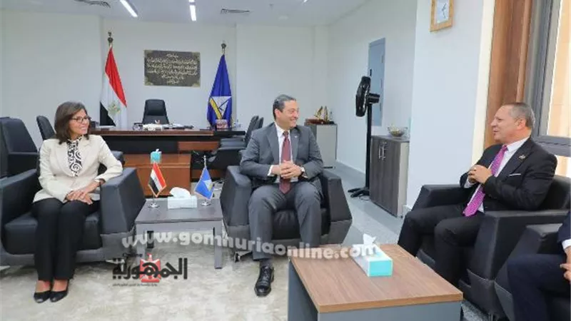 محافظ دمياط يبحث تعزيز التعاون مع مدير الأكاديمية الوطنية للتدريب