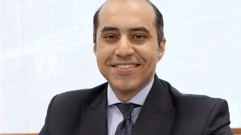 وزير الشؤون النيابية يهنئ رئيس هيئة قضايا الدولة بتوليه منصبه