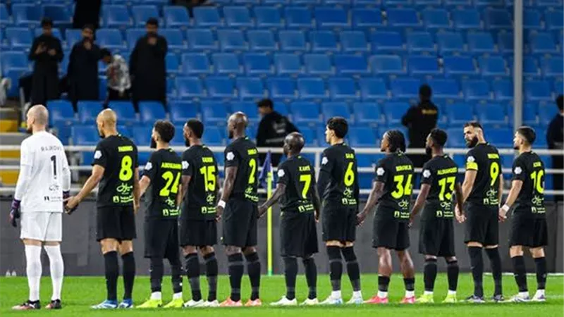ميركاتو الصيف.. صراع بين القادسية والشباب على ضم نجم الاتحاد
